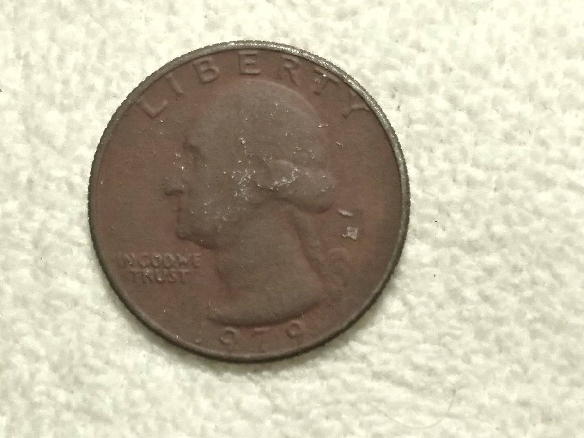 Extra-Pic-Of-The-1979-Quarter-That-Weighs-5.1-Grams